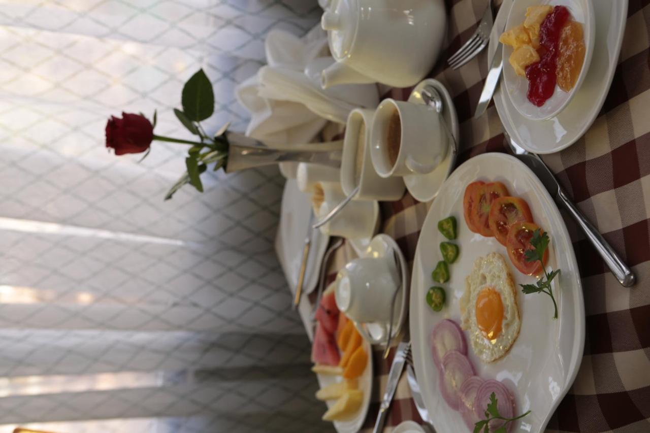 Rahnile Hotel Бахир Дар Екстериор снимка