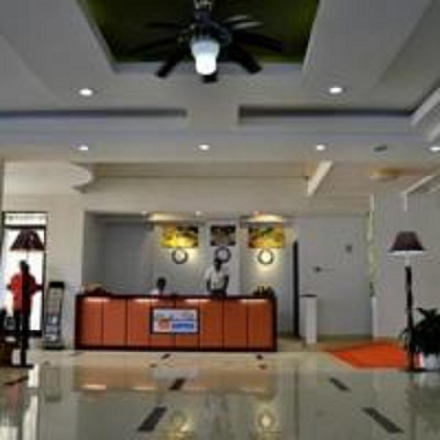 Rahnile Hotel Бахир Дар Екстериор снимка