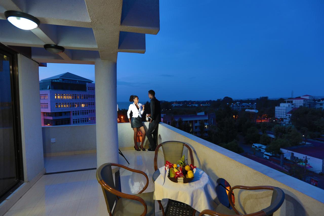 Rahnile Hotel Бахир Дар Екстериор снимка